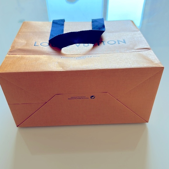 Authentic Louis Vuitton Small Gift Shopping Bag 7” by 8.5” by 5.5” - Picture 6 of 7